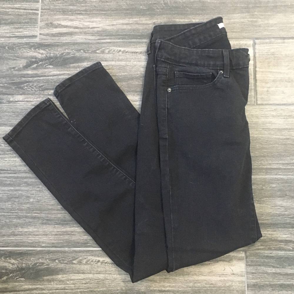 Like new Levi’s jeans skinny pants black 711 W27 L30